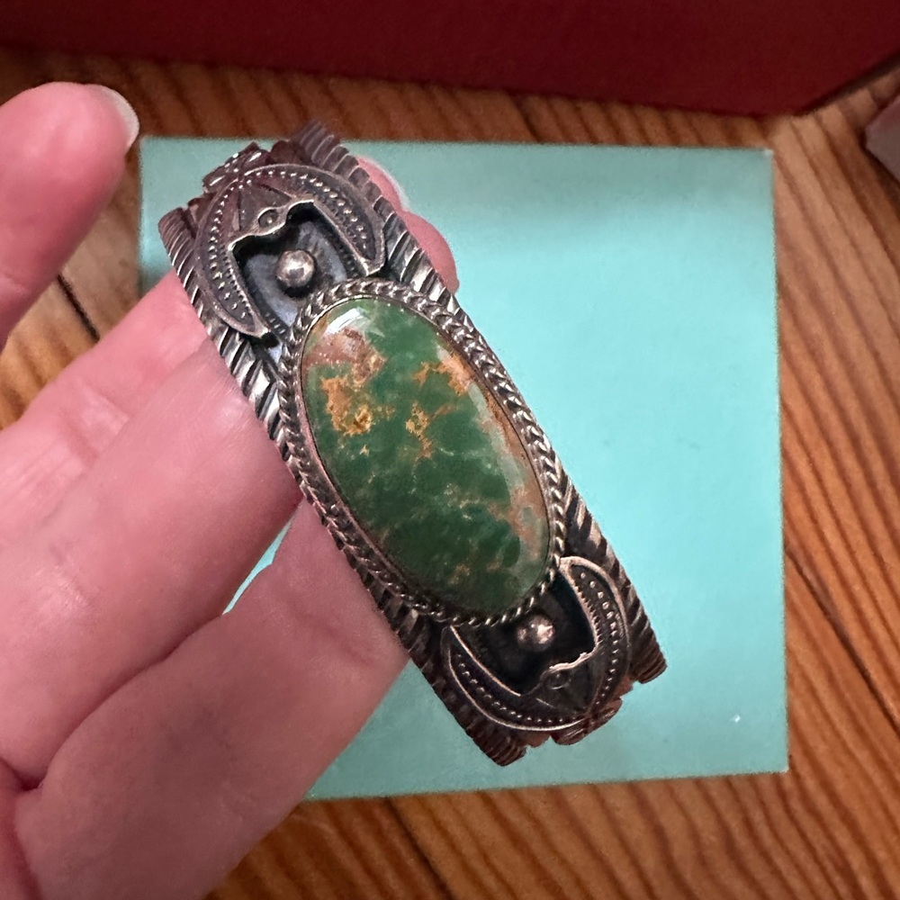 Signed NAVAJO, Sterling Silver and Natural Green Stone Bracelet.